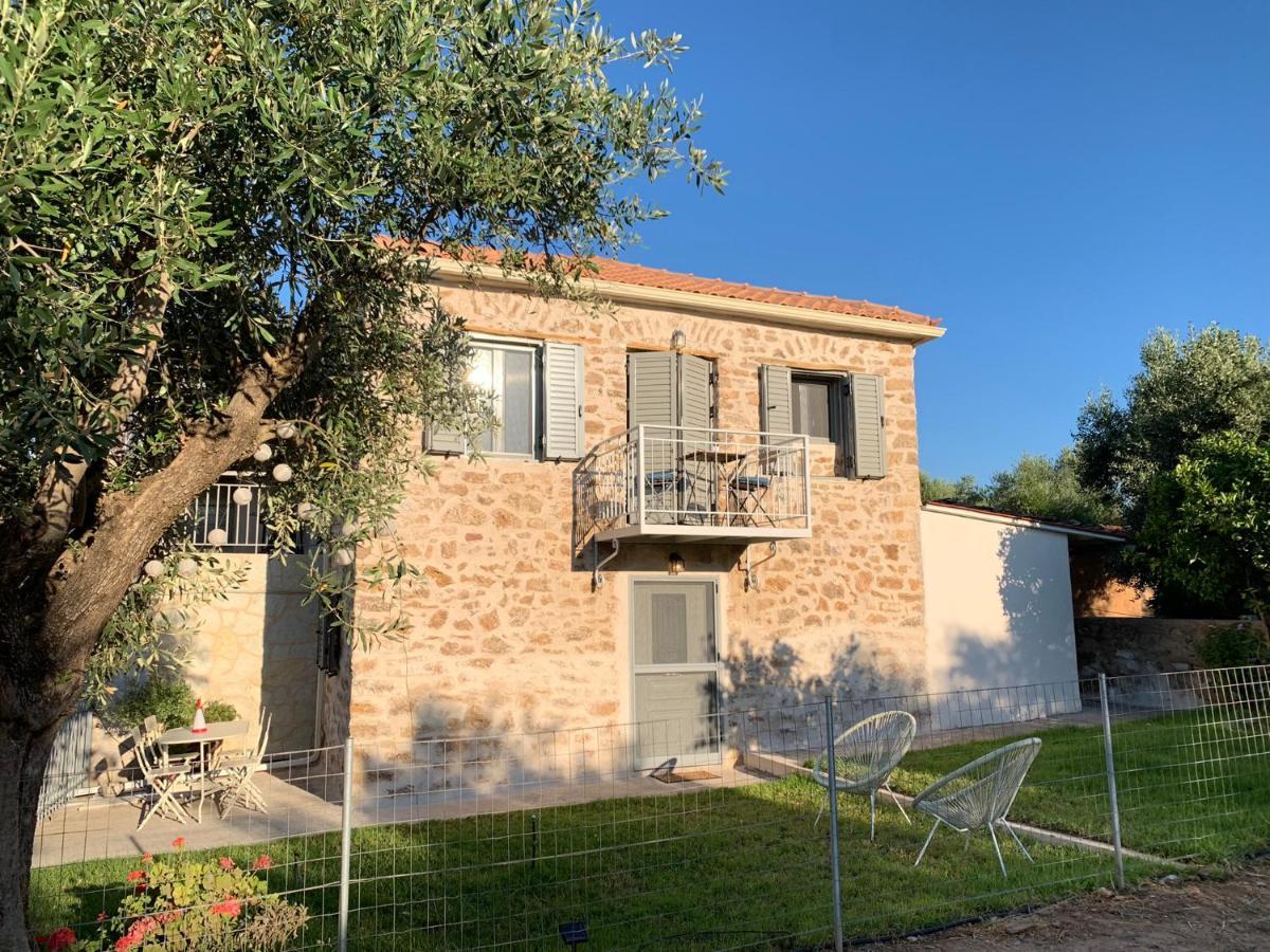 Messinian Stone House Villa Exterior foto
