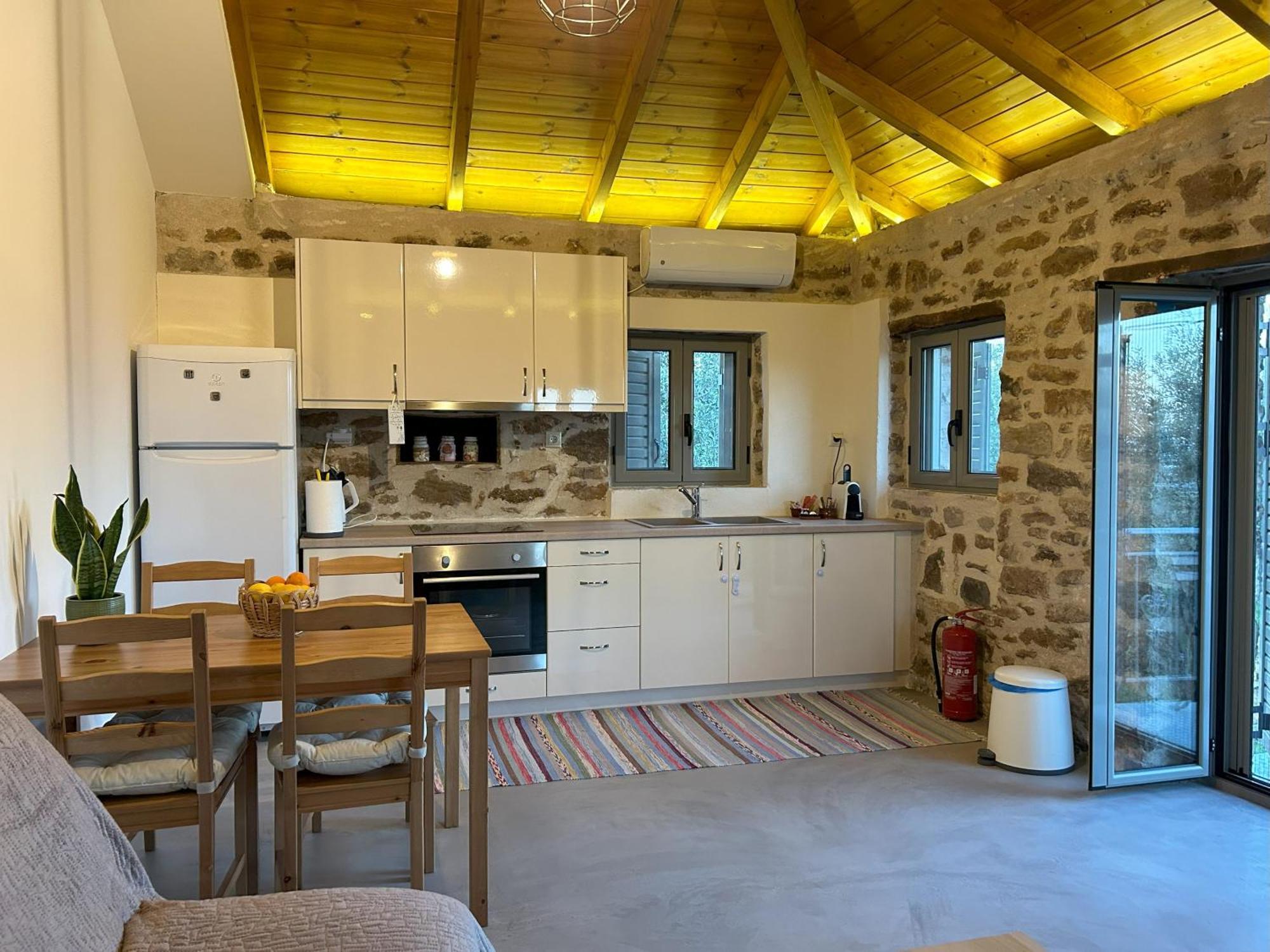 Messinian Stone House Villa Exterior foto