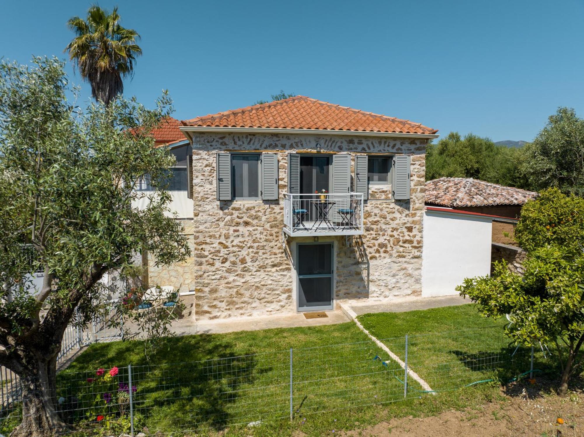 Messinian Stone House Villa Exterior foto